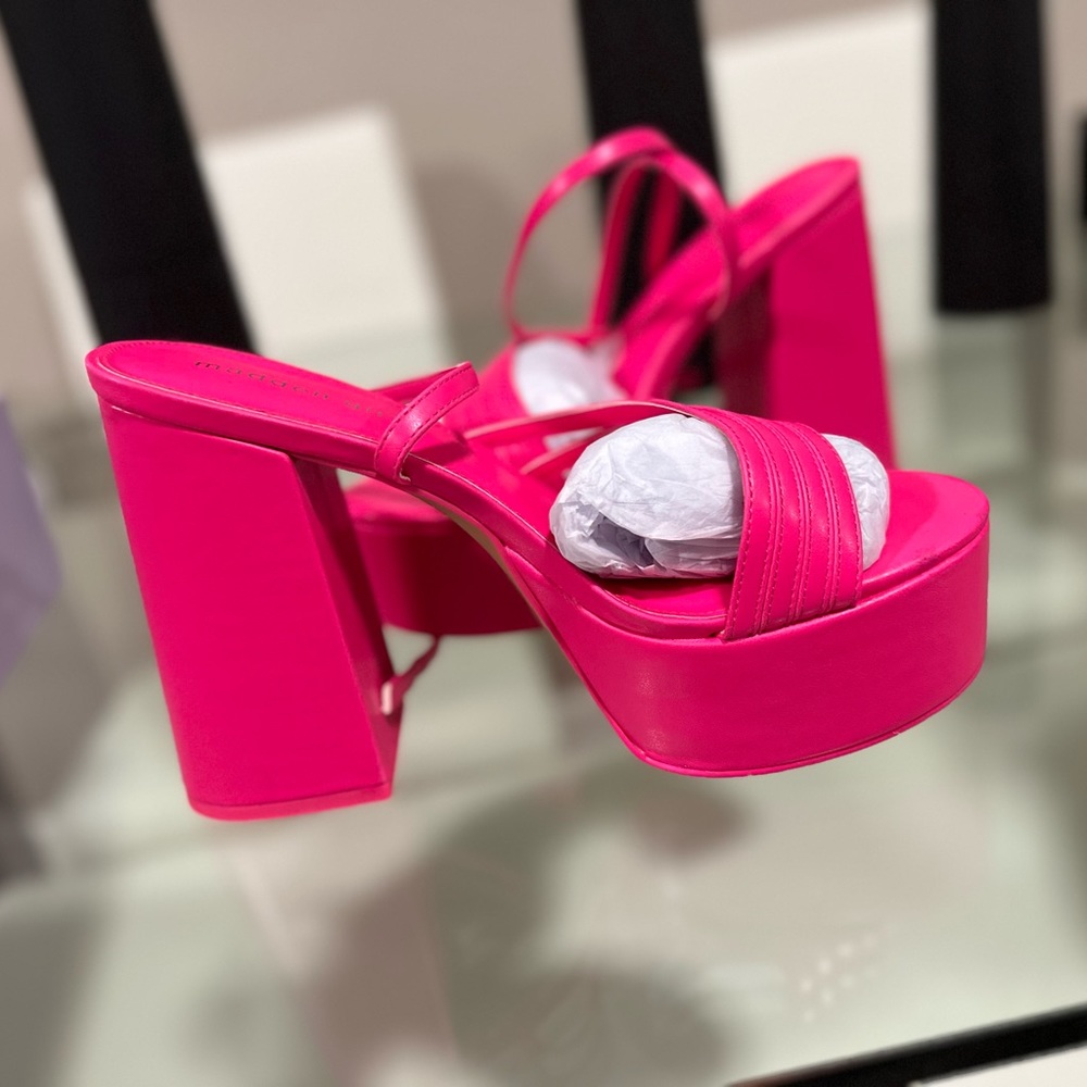 Platform heels hot pink